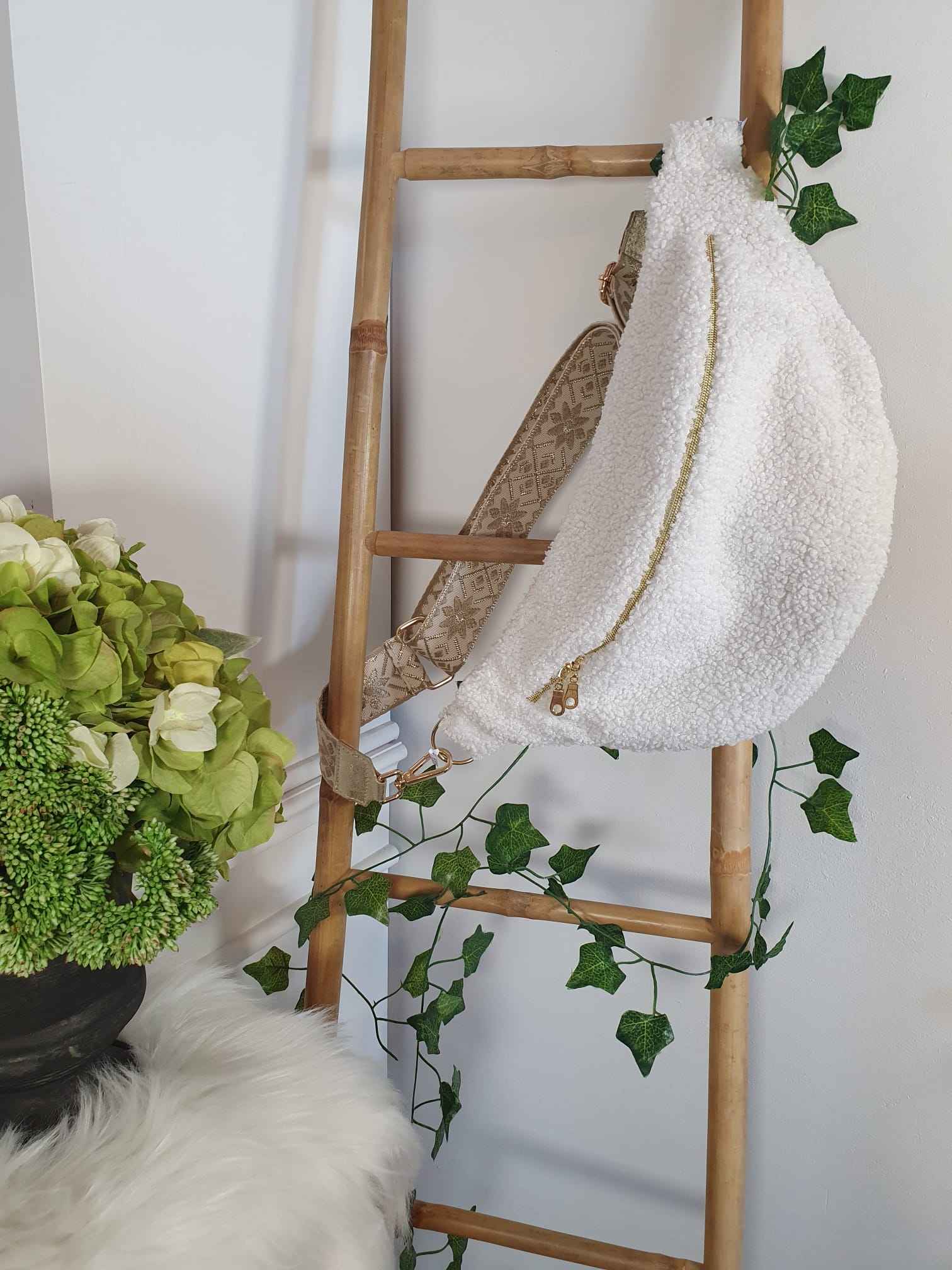 Banane moumoute blanche MM