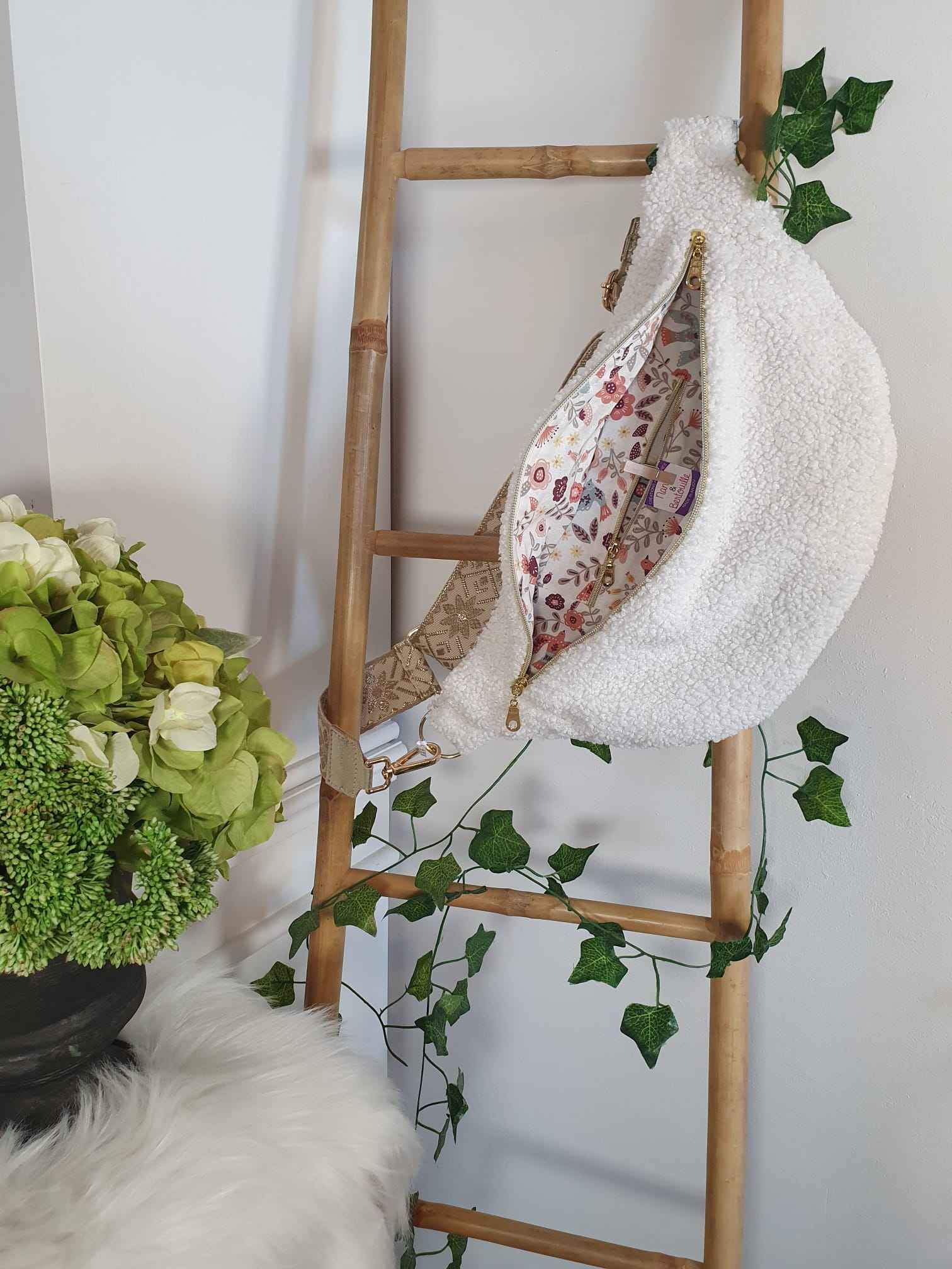 Banane moumoute blanche MM