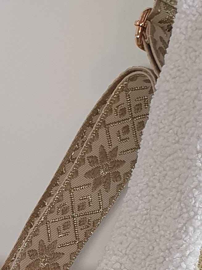 Banane moumoute blanche MM